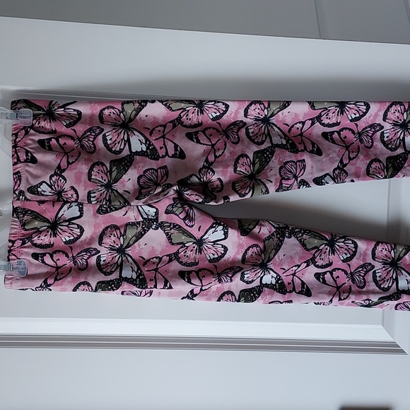 Adorable butterflies pants pink green white measurements are approximate - Picture 7 of 9